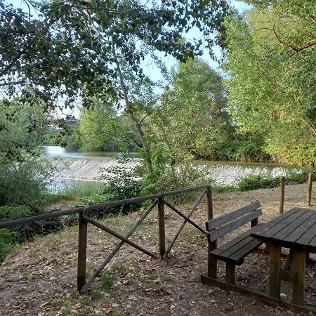 Casa Vacanze "Ai Piedi Di Assisi" Appartement Bastia Umbra Buitenkant foto