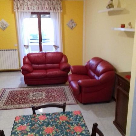 Casa Vacanze "Ai Piedi Di Assisi" Appartement Bastia Umbra Buitenkant foto