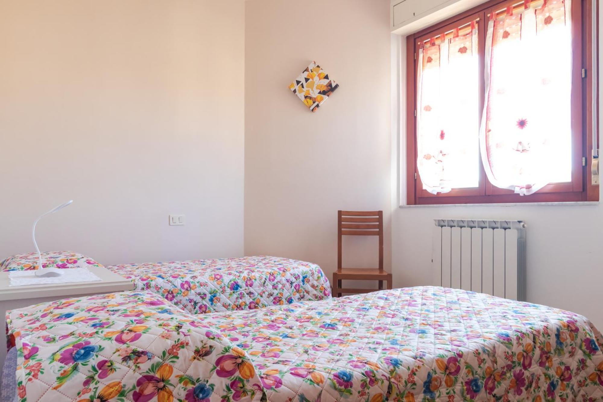 Casa Vacanze "Ai Piedi Di Assisi" Appartement Bastia Umbra Buitenkant foto