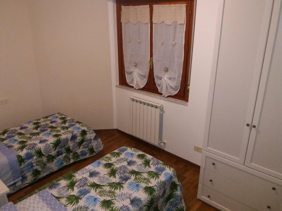 Casa Vacanze "Ai Piedi Di Assisi" Appartement Bastia Umbra Buitenkant foto