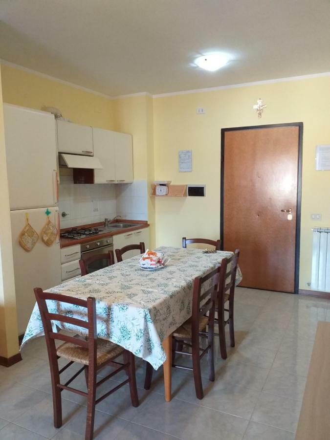 Casa Vacanze "Ai Piedi Di Assisi" Appartement Bastia Umbra Buitenkant foto