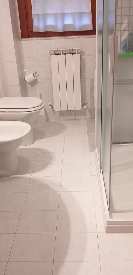 Casa Vacanze "Ai Piedi Di Assisi" Appartement Bastia Umbra Buitenkant foto